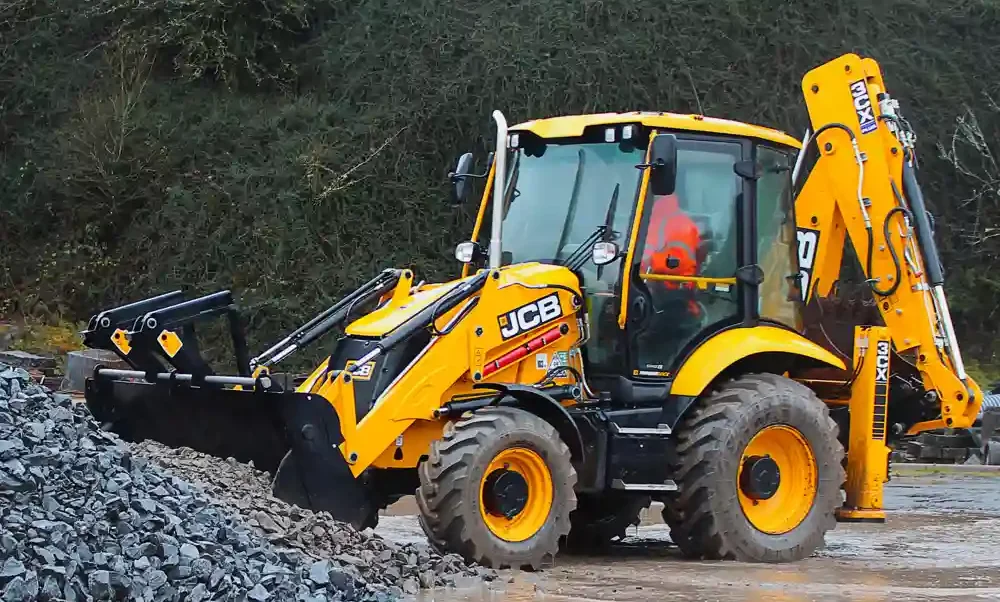 JCB 3CX Plus Backhoe Loader – One Machine, Endless Possibilities