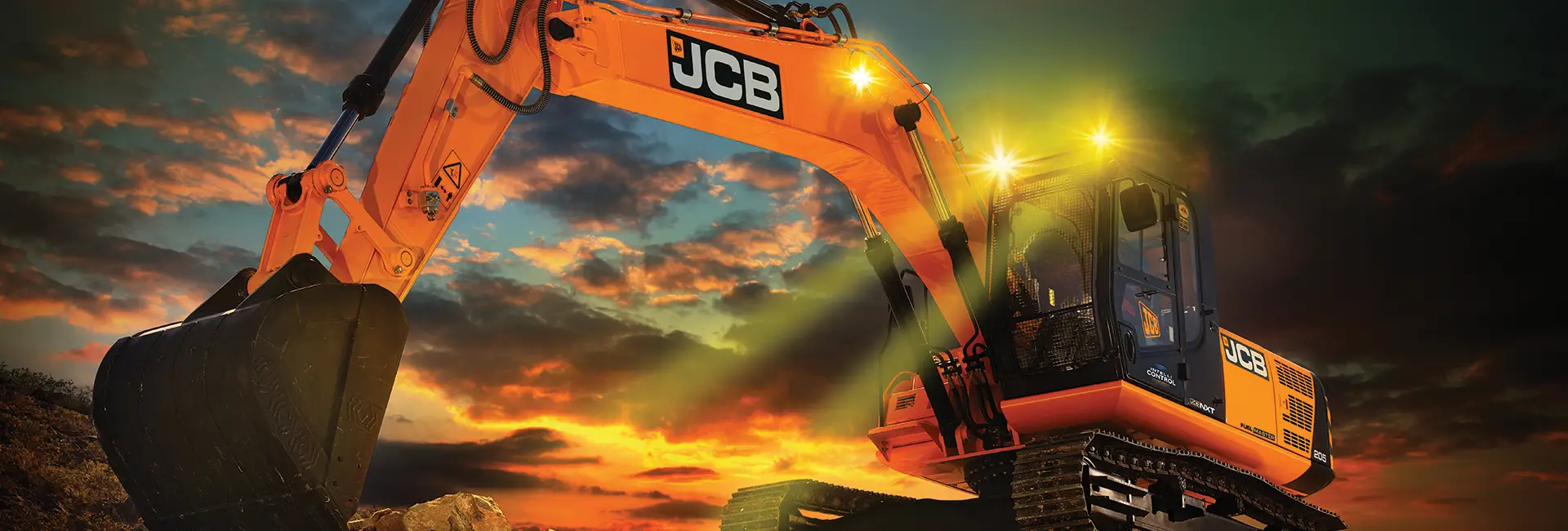 JCB 205 Fuel Master – Easy in a Hard World